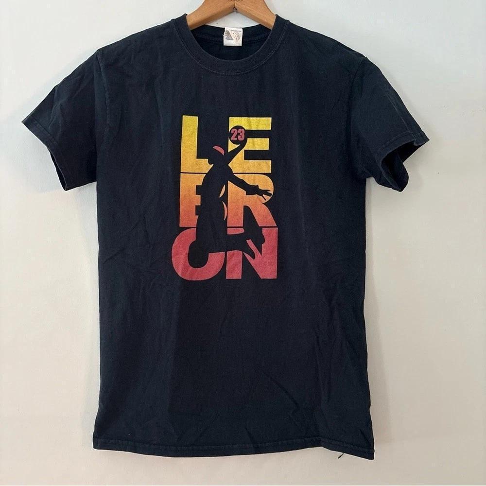 Lebron James Graphic T-Shirt Black  23 Dunk Silhouette  Streetwear Tee